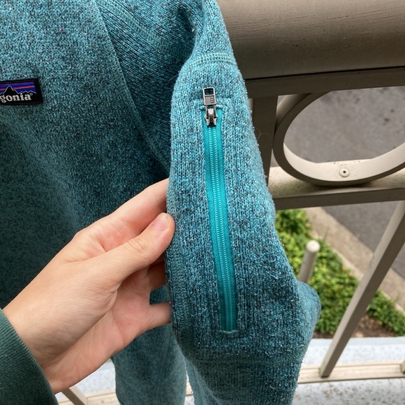 Patagonia Quarter Zip! - Picture 5 of 6
